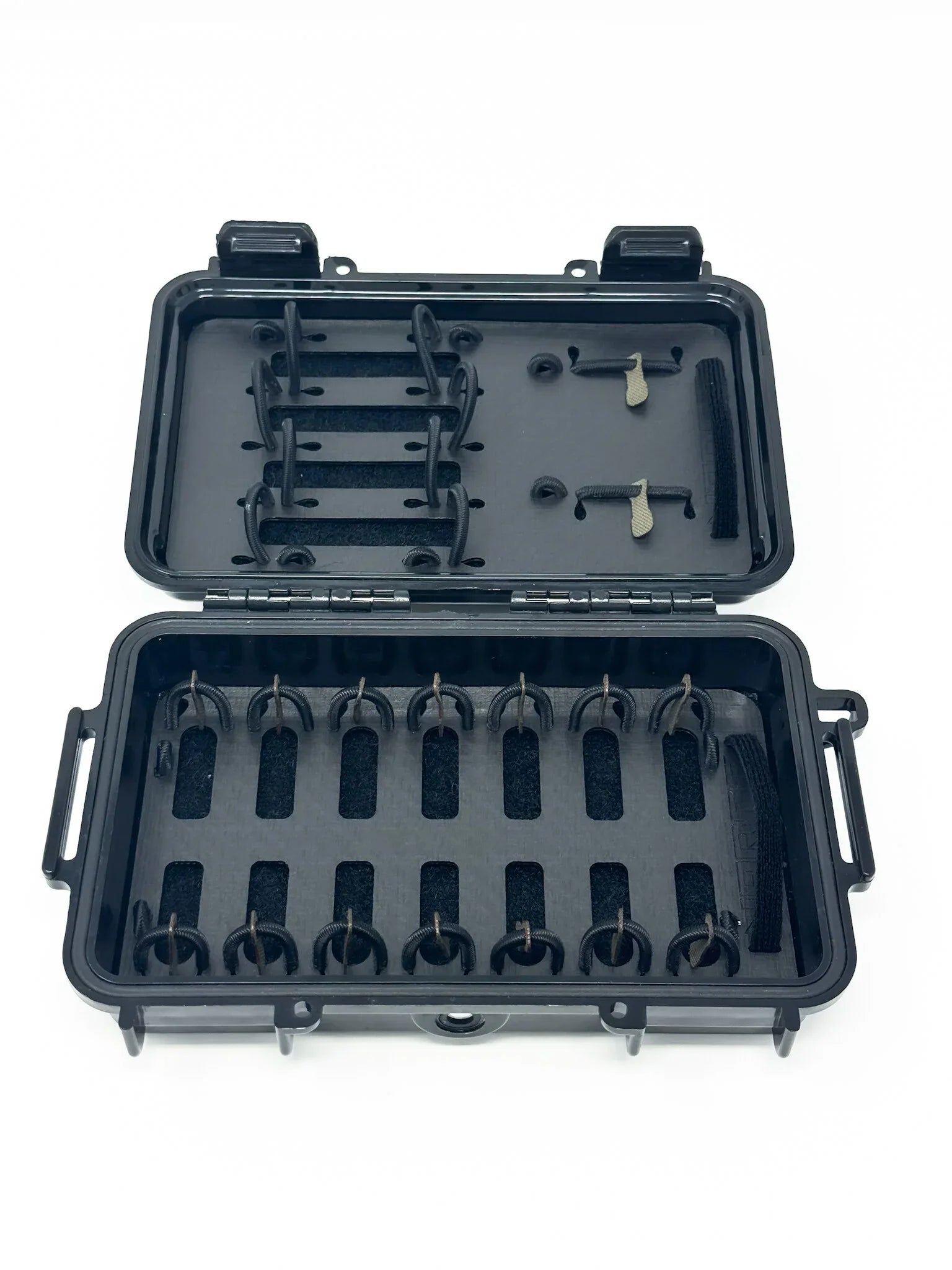 panels inside armadillo case
